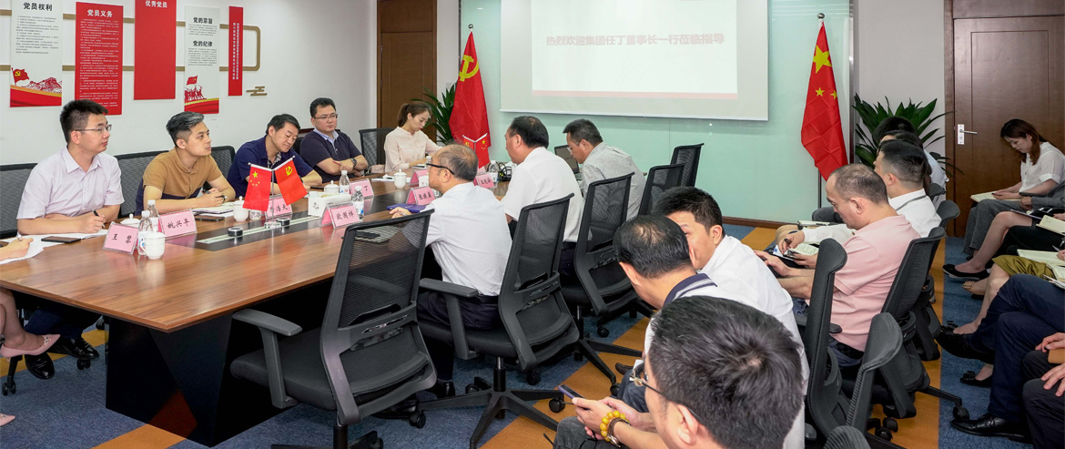 為旅游插上航空“翅膀”,給旅游增添科技“引擎”,用創(chuàng)新創(chuàng)造更大價(jià)值