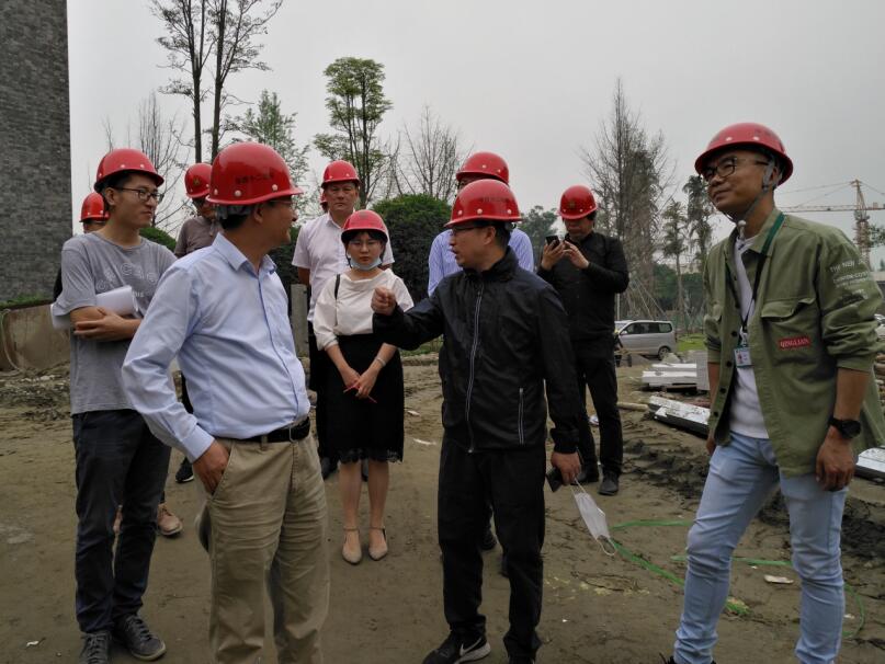 旅投集團(tuán)領(lǐng)導(dǎo)檢查金牛賓館工程推進(jìn)工作