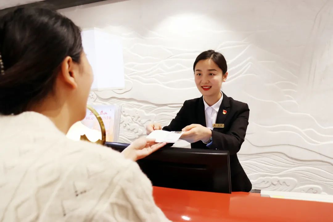 安逸酒店集團:學(xué)思想強覺性以主題教育促高質(zhì)量發(fā)展