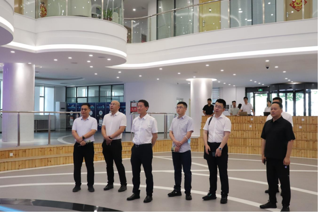 省旅投集團：“四個導向” 推動調查研究提質增效