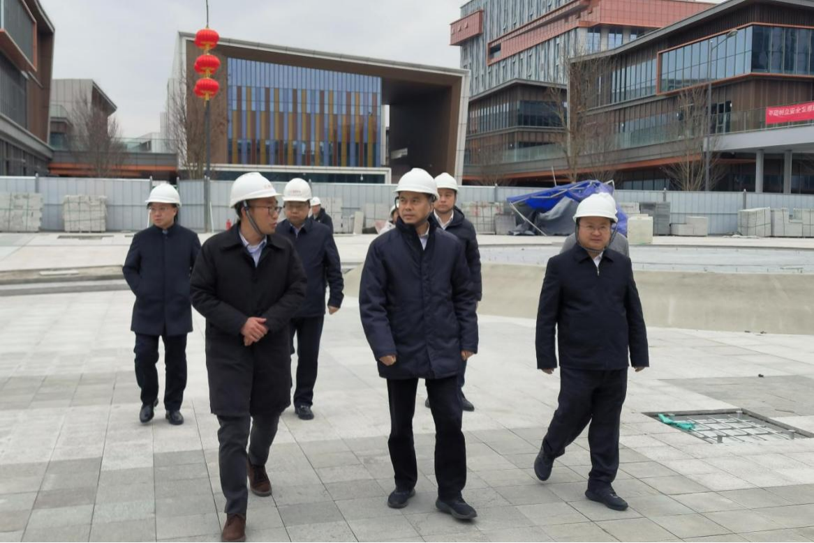 省政府省國資委領導督導調研天府國際動漫城復工復產和安全生產工作