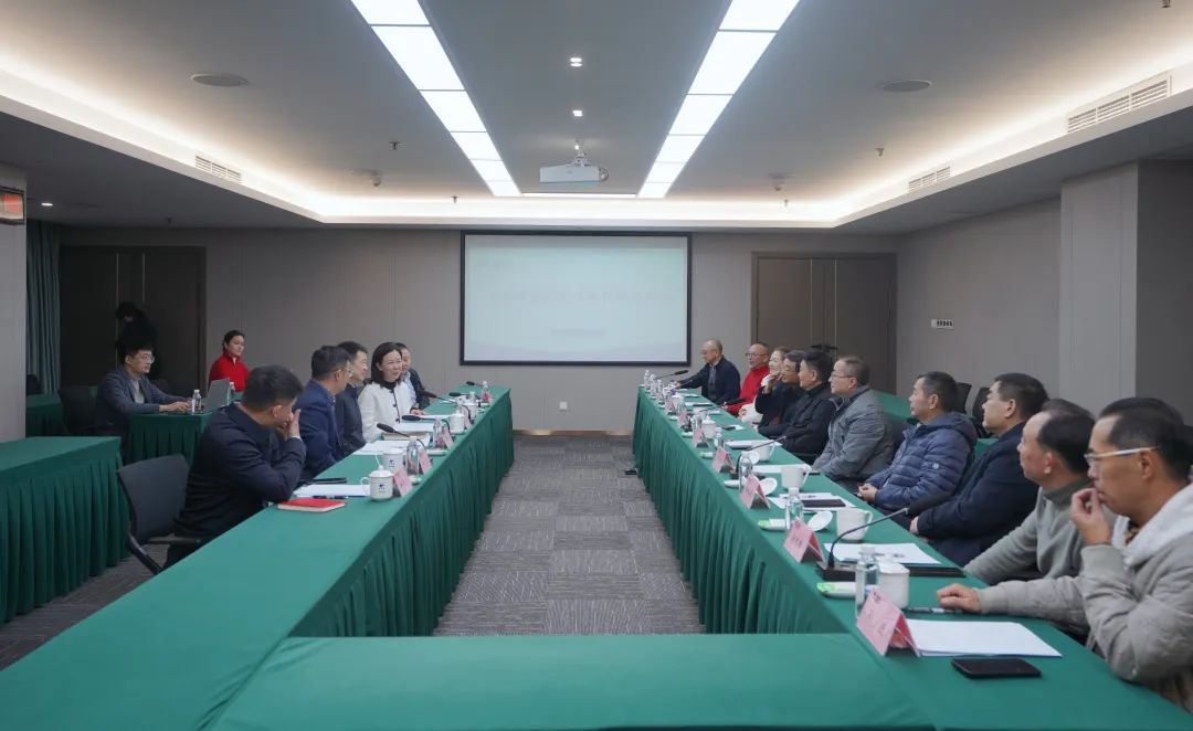 省旅投集團組織召開老干部座談會